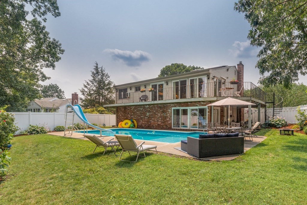 12 Citation Avenue Stoneham, MA 02180 - Photo 34 of 37