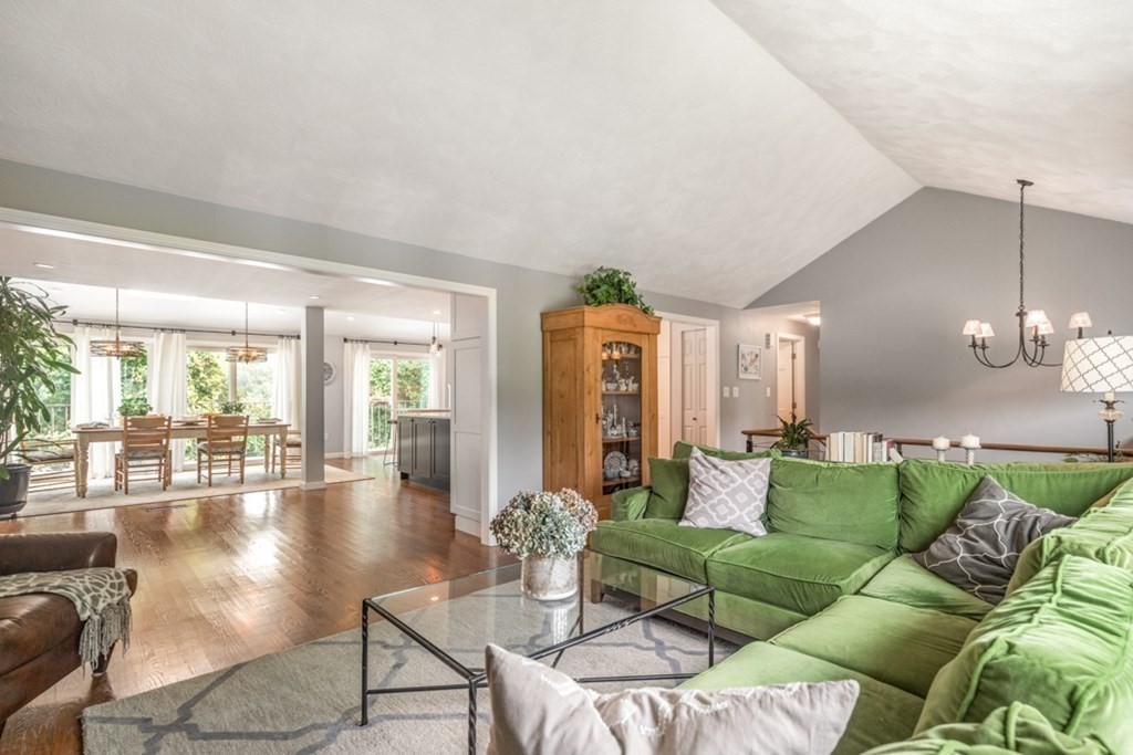 12 Citation Avenue Stoneham, MA 02180 - Photo 7 of 37