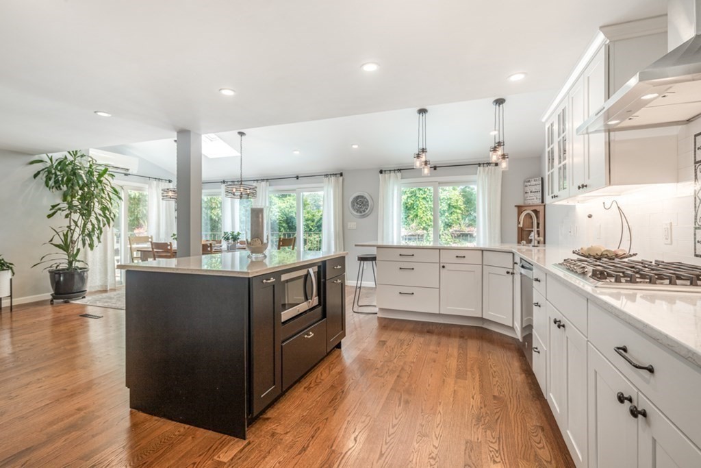 12 Citation Avenue Stoneham, MA 02180 - Photo 10 of 37