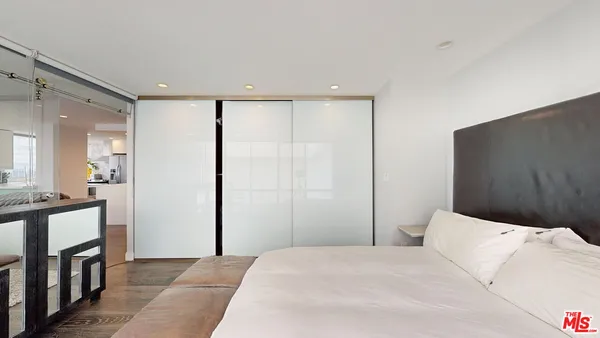 $5,700 | 2160 Century Park, Unit 2001, Los Angeles, CA 90067