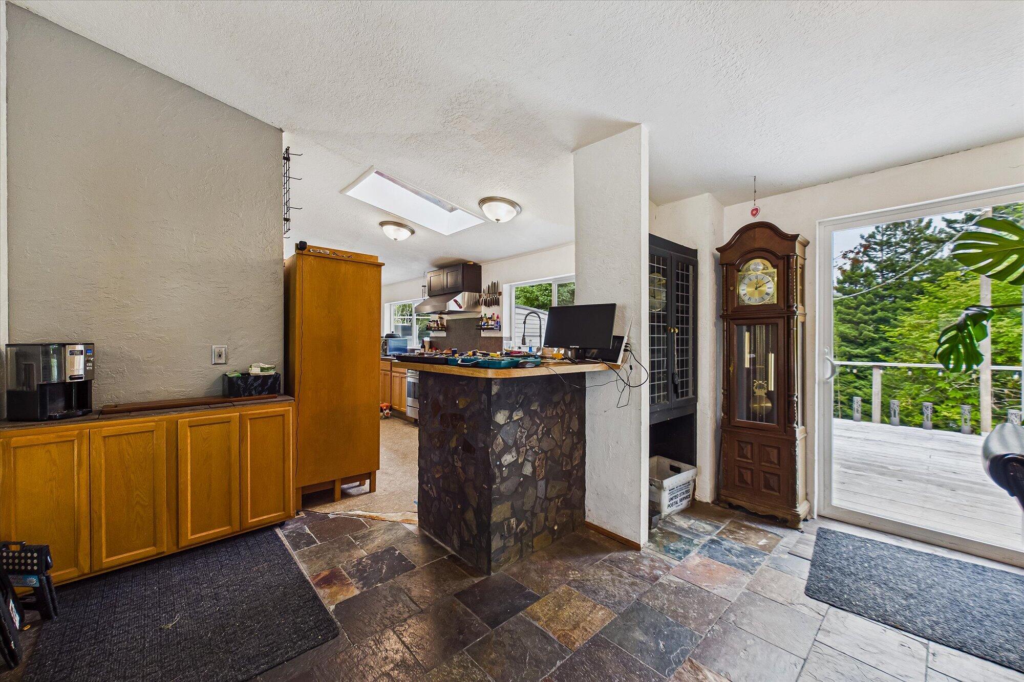 420 Hidden Valley Road Eureka, CA 95503 - Photo 21 of 55