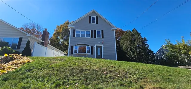 $1,900 | 20 Park Avenue, Unit 1, Webster, MA 01570