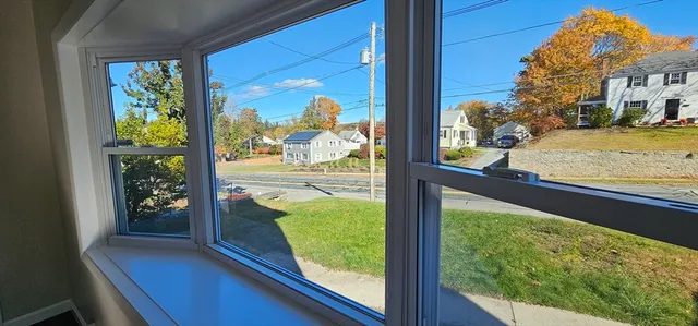 $1,900 | 20 Park Avenue, Unit 1, Webster, MA 01570