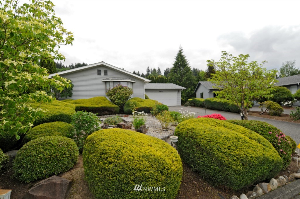 23721 Lake Drive East Bothell, WA 98021 - Photo 2 of 25 Gallery Image 2