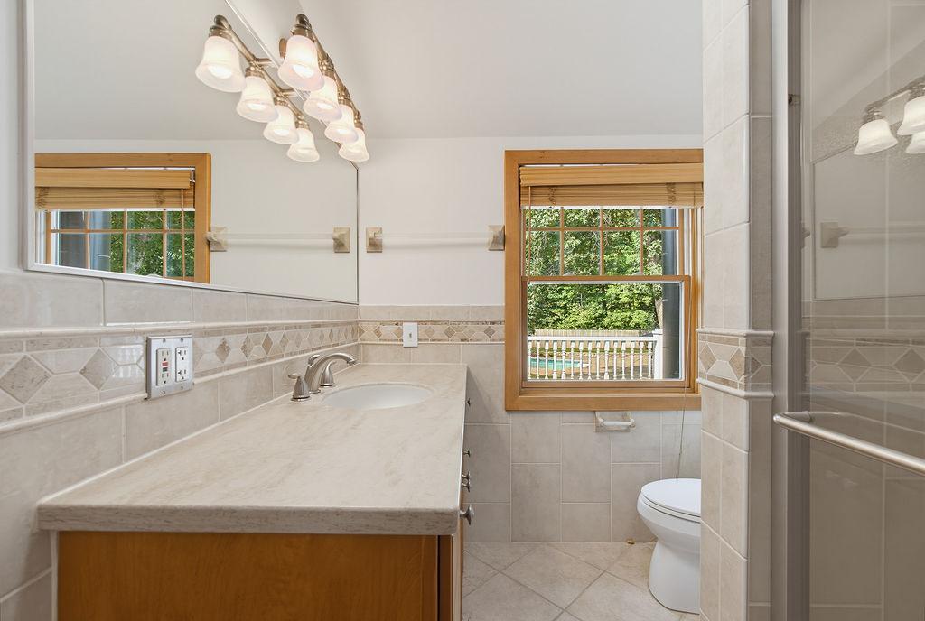 2615 Shadywood Road Orono, MN 55331 - Photo 14 of 33 Gallery Image 14