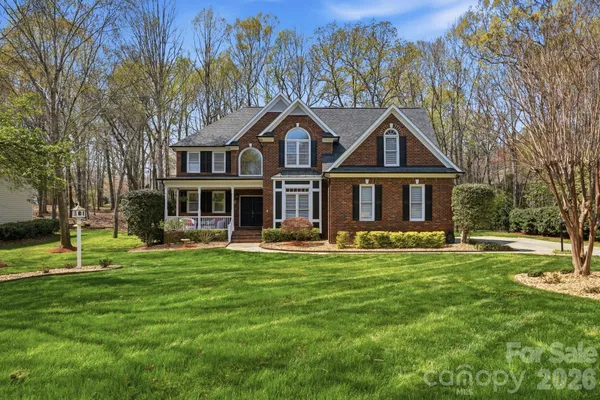 $764,900 | 1231 Over Stream Lane, Matthews, NC 28105