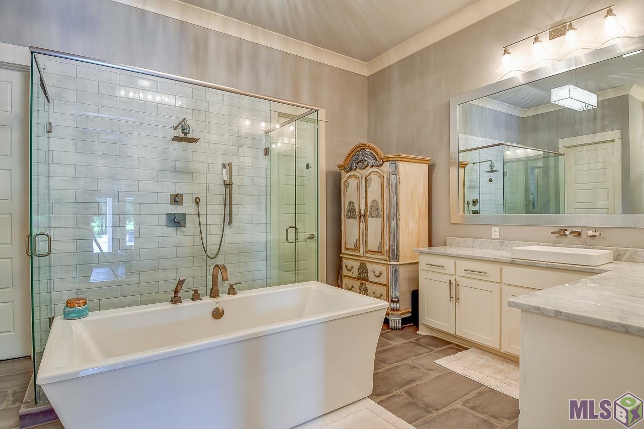 16367 Greenwell Springs Port Hudson Road Pride, LA 70770 - Photo 13 of 36