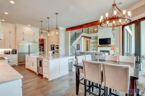 $1,569,995 | 16367 Greenwell Springs Port Hudson Road, Pride, LA 70770