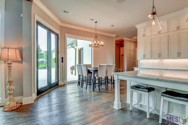 $1,569,995 | 16367 Greenwell Springs Port Hudson Road, Pride, LA 70770