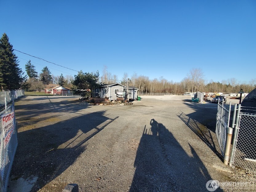 a view of street with view of building