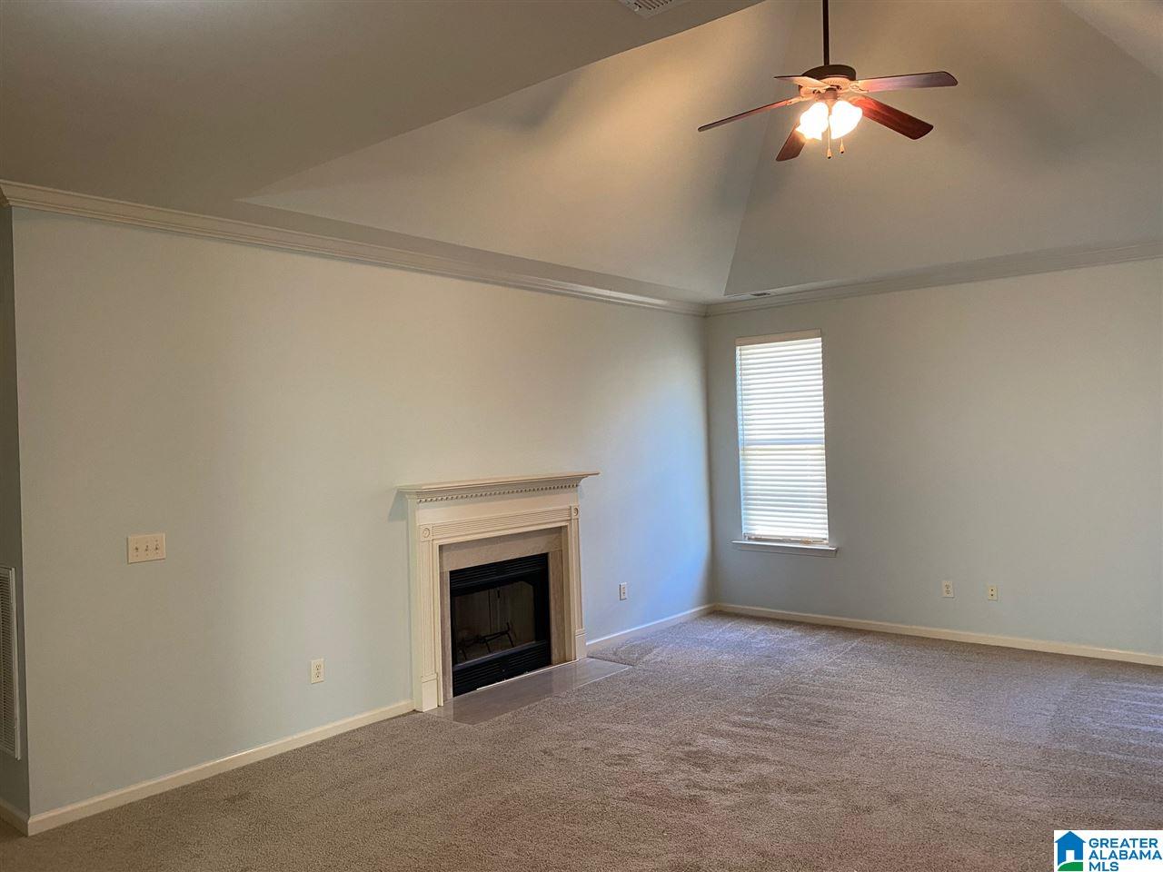 1020 Riviera Drive Calera, AL 35040 - Photo 3 of 23