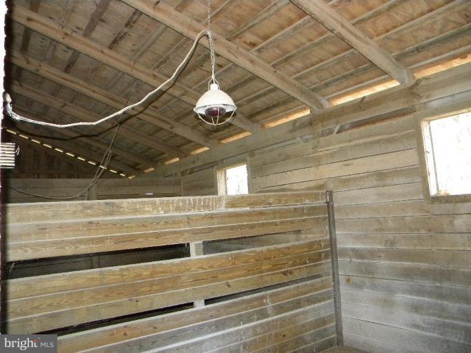 13422 Loyalty Road Leesburg, VA 20176 - Photo 14 of 30 Stable