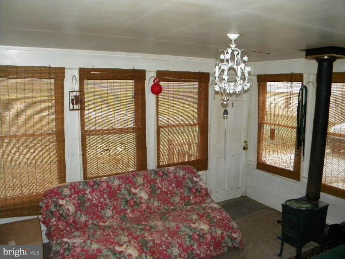13422 Loyalty Road Leesburg, VA 20176 - Photo 18 of 30 Entrance / Foyer