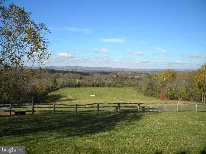 13422 Loyalty Road Leesburg, VA 20176 - Photo 9 of 30 Pasture