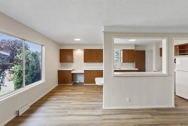 $300,000 | 5804 North Maple Street, Spokane, WA 99205