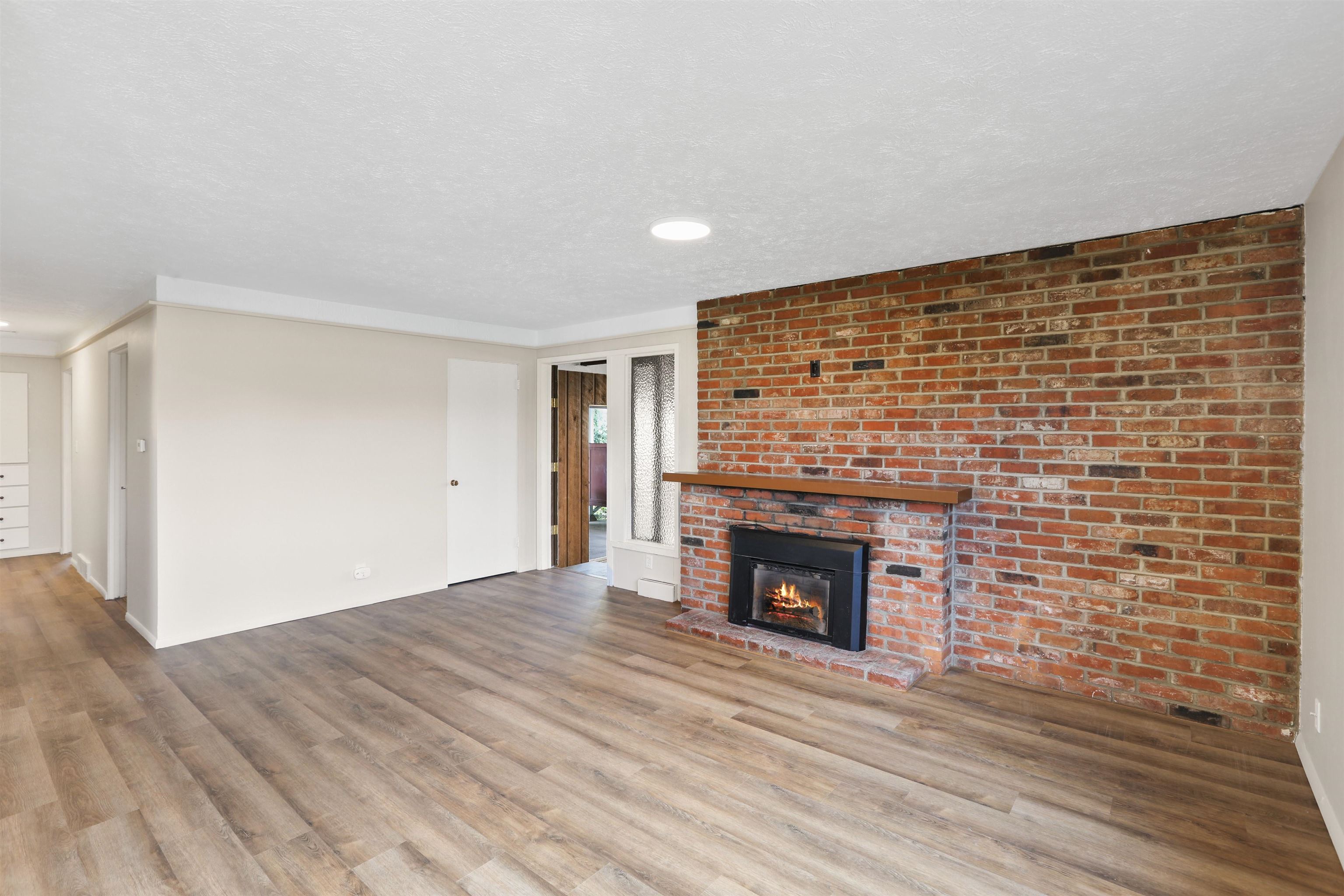 5804 North Maple Street Spokane, WA 99205 - Photo 8 of 21