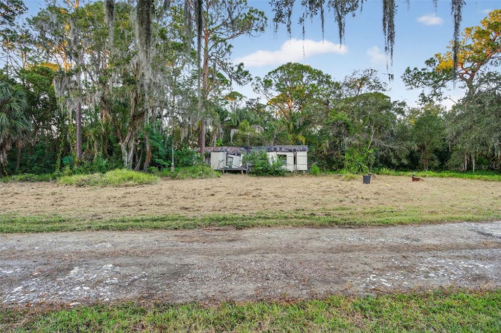 6331 Lost Trail New Port Richey, FL 34653 - Photo 2 of 19 a view of backyard with green space