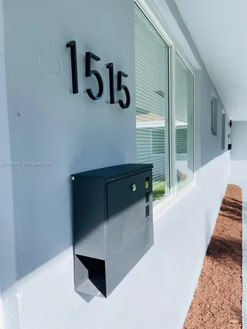 $2,350 | Biscayne Shores, Miami, FL 33161