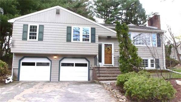 35 Putnam Road Bedford, MA 01730 - Photo 1 of 23 Gallery Image 1