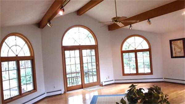 35 Putnam Road Bedford, MA 01730 - Photo 12 of 23 Gallery Image 12