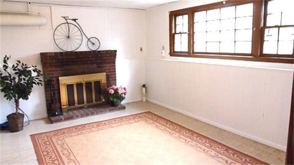35 Putnam Road Bedford, MA 01730 - Photo 15 of 23 Gallery Image 15