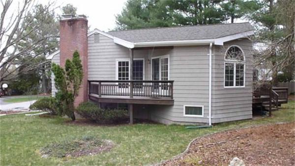 35 Putnam Road Bedford, MA 01730 - Photo 3 of 23 Gallery Image 3