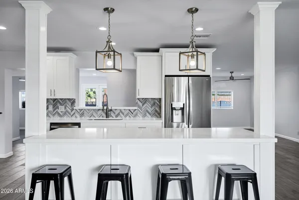 $935,000 | 3046 East Glenrosa Avenue, Phoenix, AZ 85016