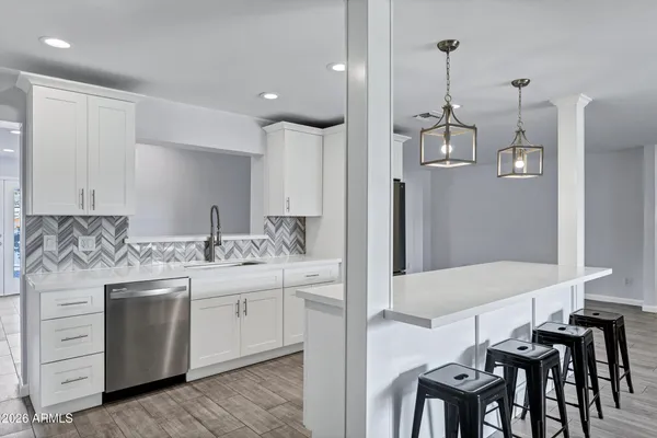 $935,000 | 3046 East Glenrosa Avenue, Phoenix, AZ 85016