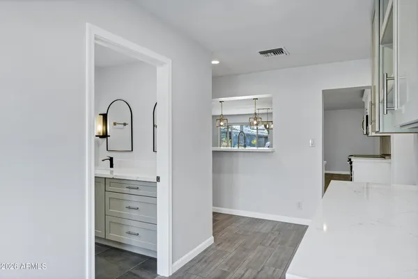$935,000 | 3046 East Glenrosa Avenue, Phoenix, AZ 85016