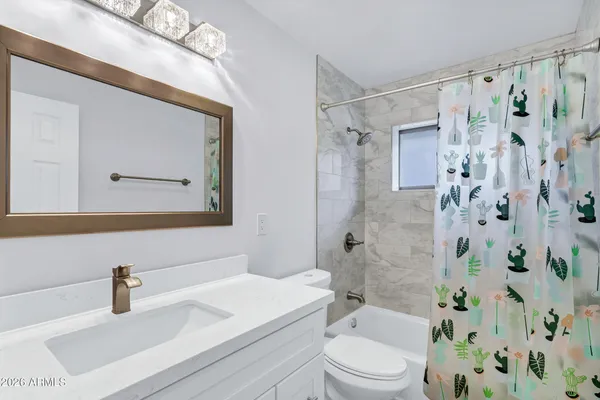 $935,000 | 3046 East Glenrosa Avenue, Phoenix, AZ 85016