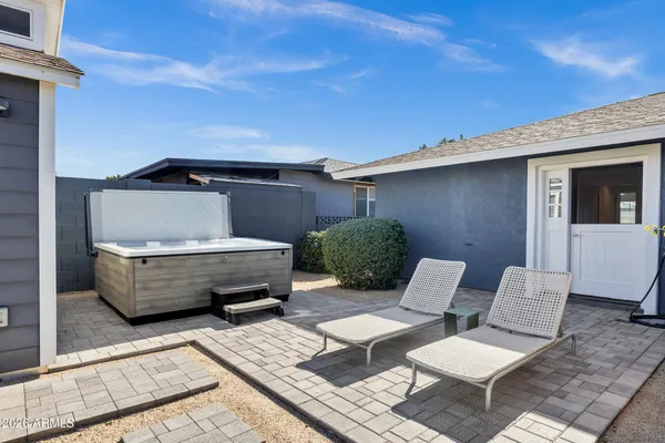$935,000 | 3046 East Glenrosa Avenue, Phoenix, AZ 85016