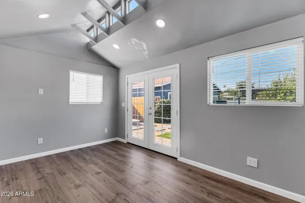 $935,000 | 3046 East Glenrosa Avenue, Phoenix, AZ 85016