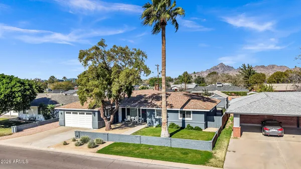 $935,000 | 3046 East Glenrosa Avenue, Phoenix, AZ 85016