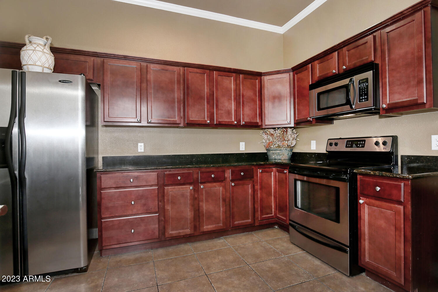 7009 East Acoma Drive, Unit 2030 Scottsdale, AZ 85254 - Photo 36 of 38 Clubhouse Kitchen