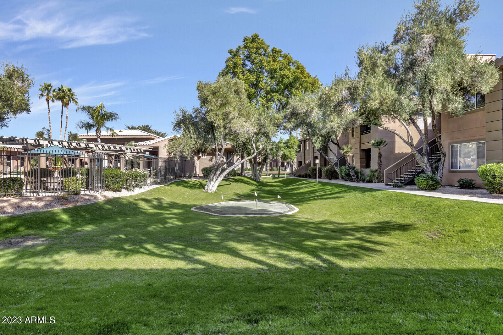 7009 East Acoma Drive, Unit 2030 Scottsdale, AZ 85254 - Photo 37 of 38 Putting Green