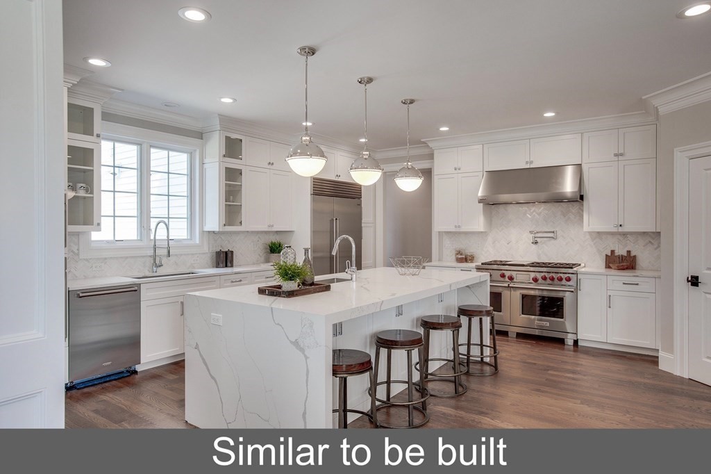 34 Stratford Road Needham, MA 02492 - Photo 4 of 12