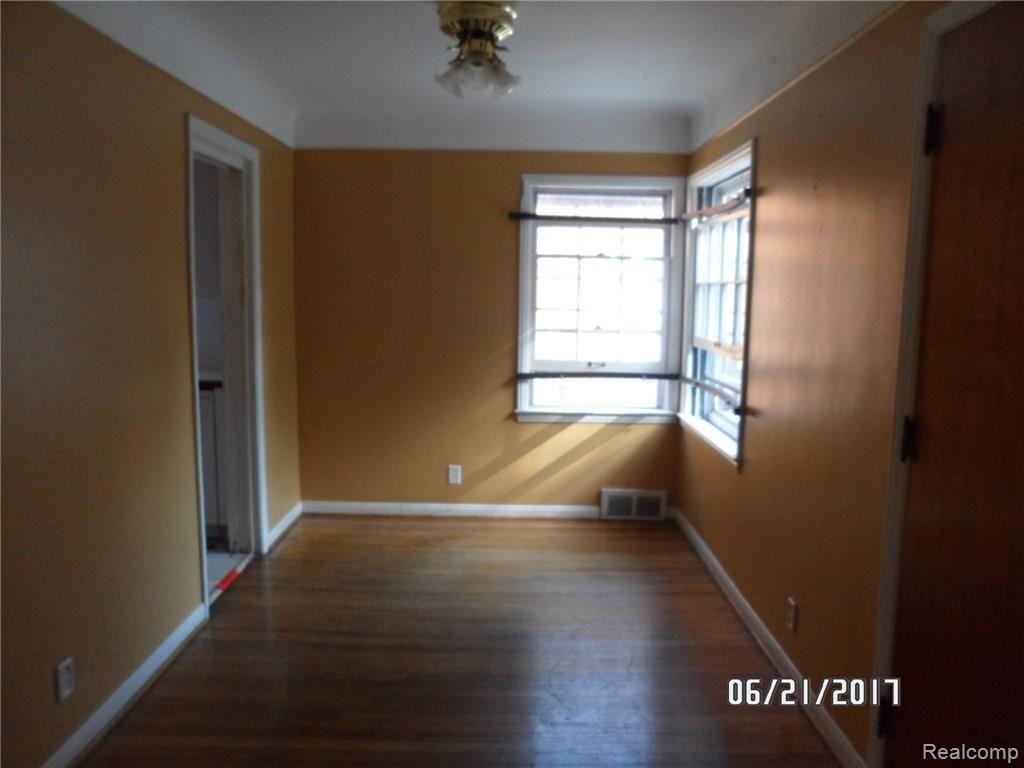 3844 Yorkshire Road Detroit, MI 48224 - Photo 7 of 23 SAM_1850.JPG