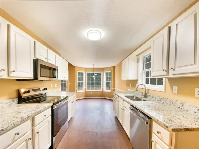 $320,000 | 160 Eastfield Court, Fayetteville, GA 30215