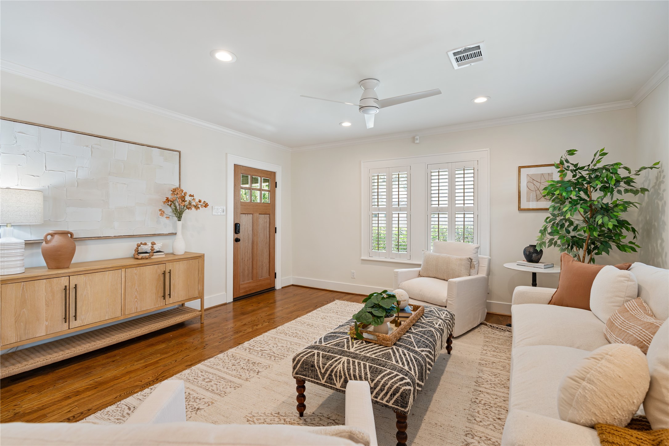 1111 Le Green Street Houston, TX 77009 - Photo 13 of 37