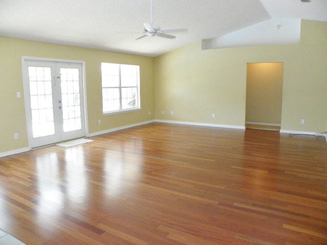 121 Destrehan Road Fairhope, AL 36532 - Photo 4 of 30