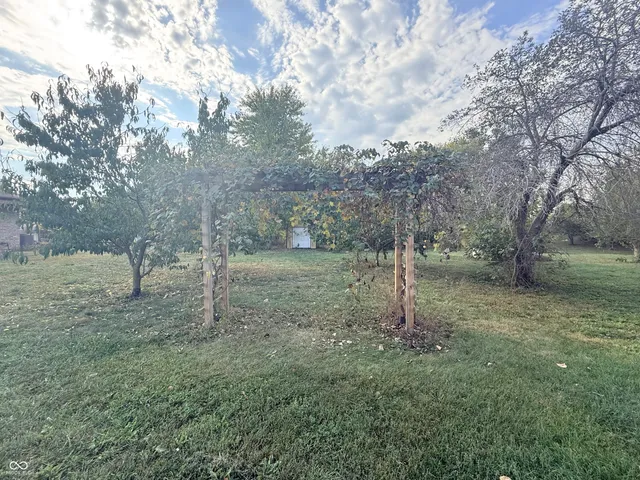 $130,000 | 219 Wabash Street, Cayuga, IN 47928