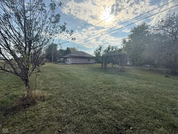 $130,000 | 219 Wabash Street, Cayuga, IN 47928