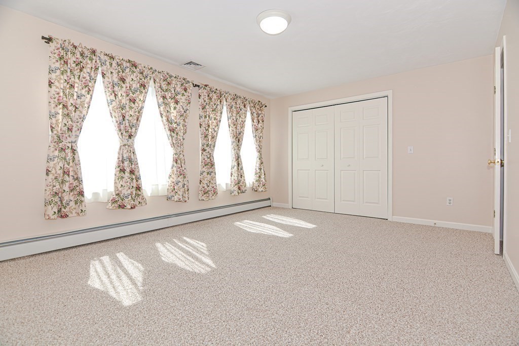 19 Flint Pond Road Worcester, MA 01604 - Photo 22 of 40 Gallery Image 22