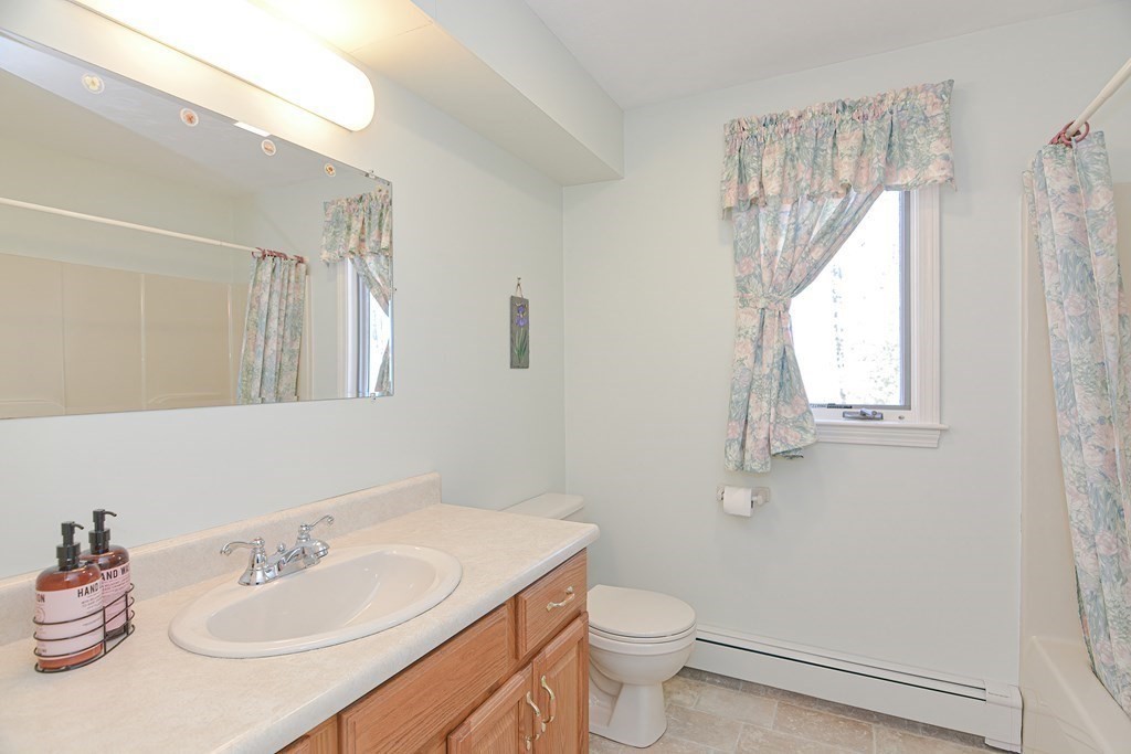 19 Flint Pond Road Worcester, MA 01604 - Photo 28 of 40 Gallery Image 28