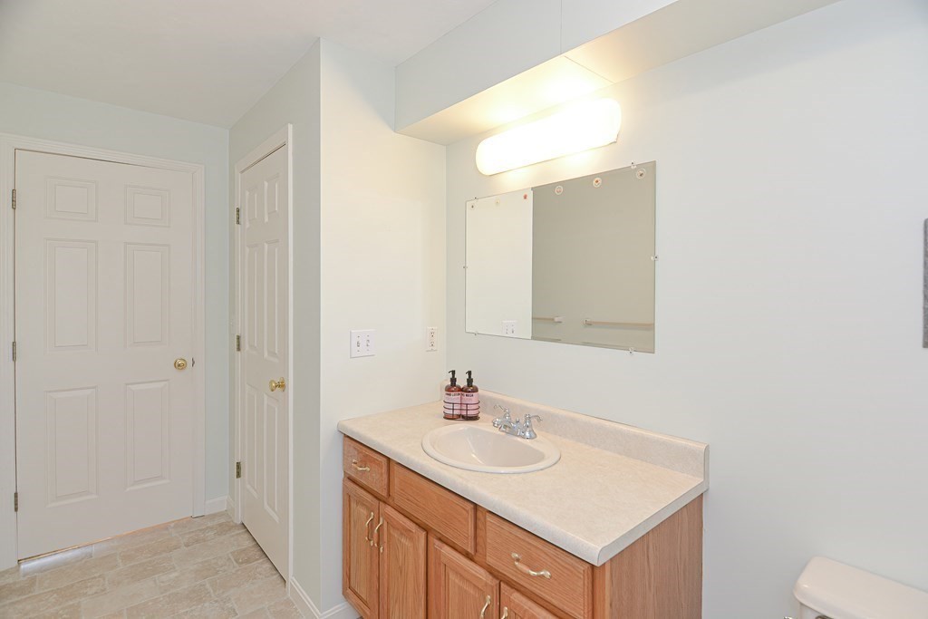 19 Flint Pond Road Worcester, MA 01604 - Photo 29 of 40 Gallery Image 29