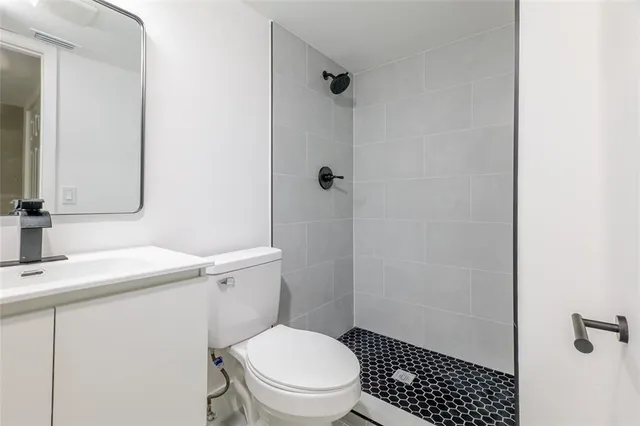 $218,999 | 7579 Northwest 79th Avenue, Unit 205, Tamarac, FL 33321