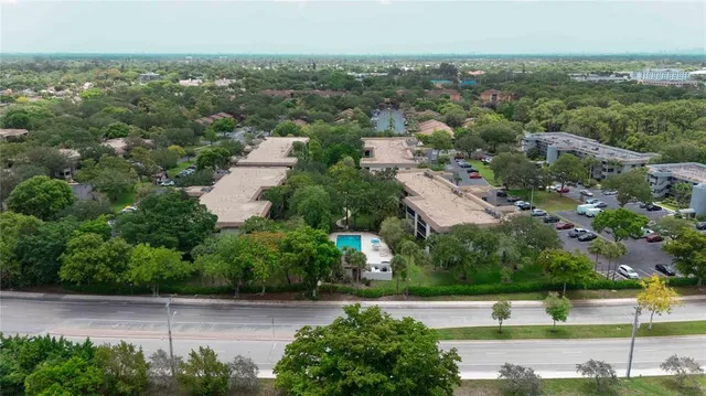 $218,999 | 7579 Northwest 79th Avenue, Unit 205, Tamarac, FL 33321