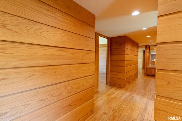 $649,900 | 7 Sharon Lane, Fulton, IL 61252