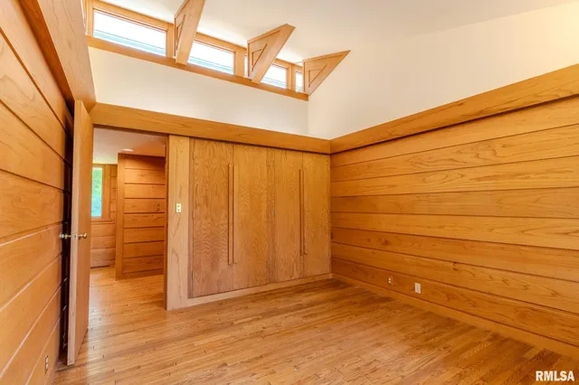 $649,900 | 7 Sharon Lane, Fulton, IL 61252