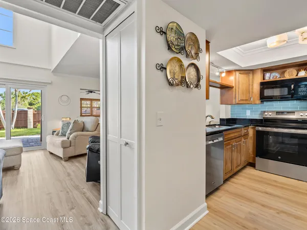 $285,000 | 2650 Park Pl Boulevard, Unit 2, Melbourne, FL 32935